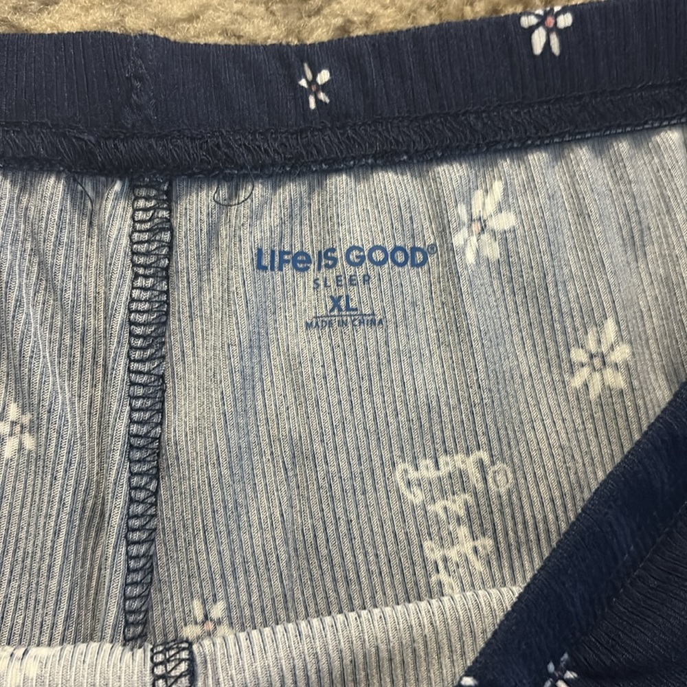 Life Is Good Blue Floral T-Shirt and Shorts Set - Picture 3 of 6